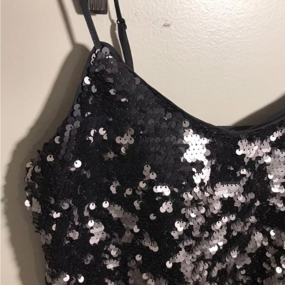 1.State Sequin Cami Top Size XS Black Silver Sparkly Spaghetti Strap Tank Womens